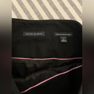 Banana Republic Pencil Skirt! 🖤